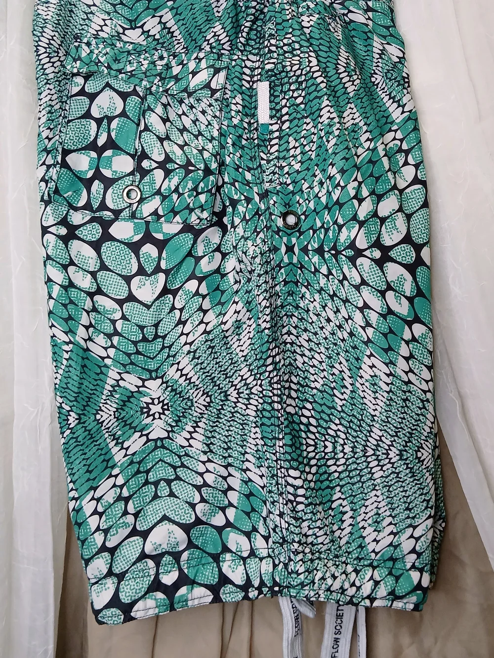 Green Patterned Shorts - Picture 4 of 6